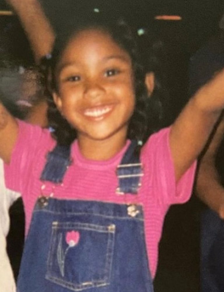 photo of ari fletcher childhood