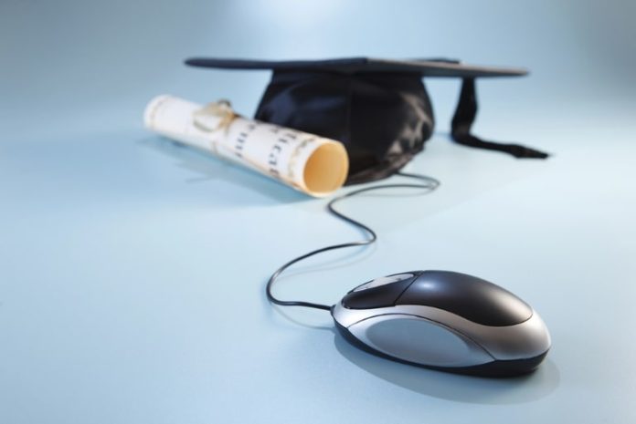 how online degrees are reshaping career trajectories