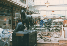 Racing Through Time: Famous Historical Horse Races That Changed Equestrian Sport Forever Famous Historical Horse Races That Changed Equestrian Sport Forever